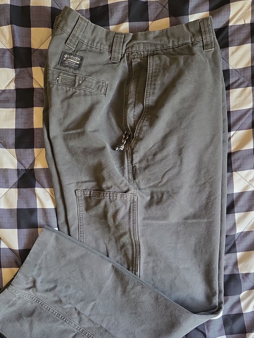 Columbia Men's Cargo Pants - Olive Gray